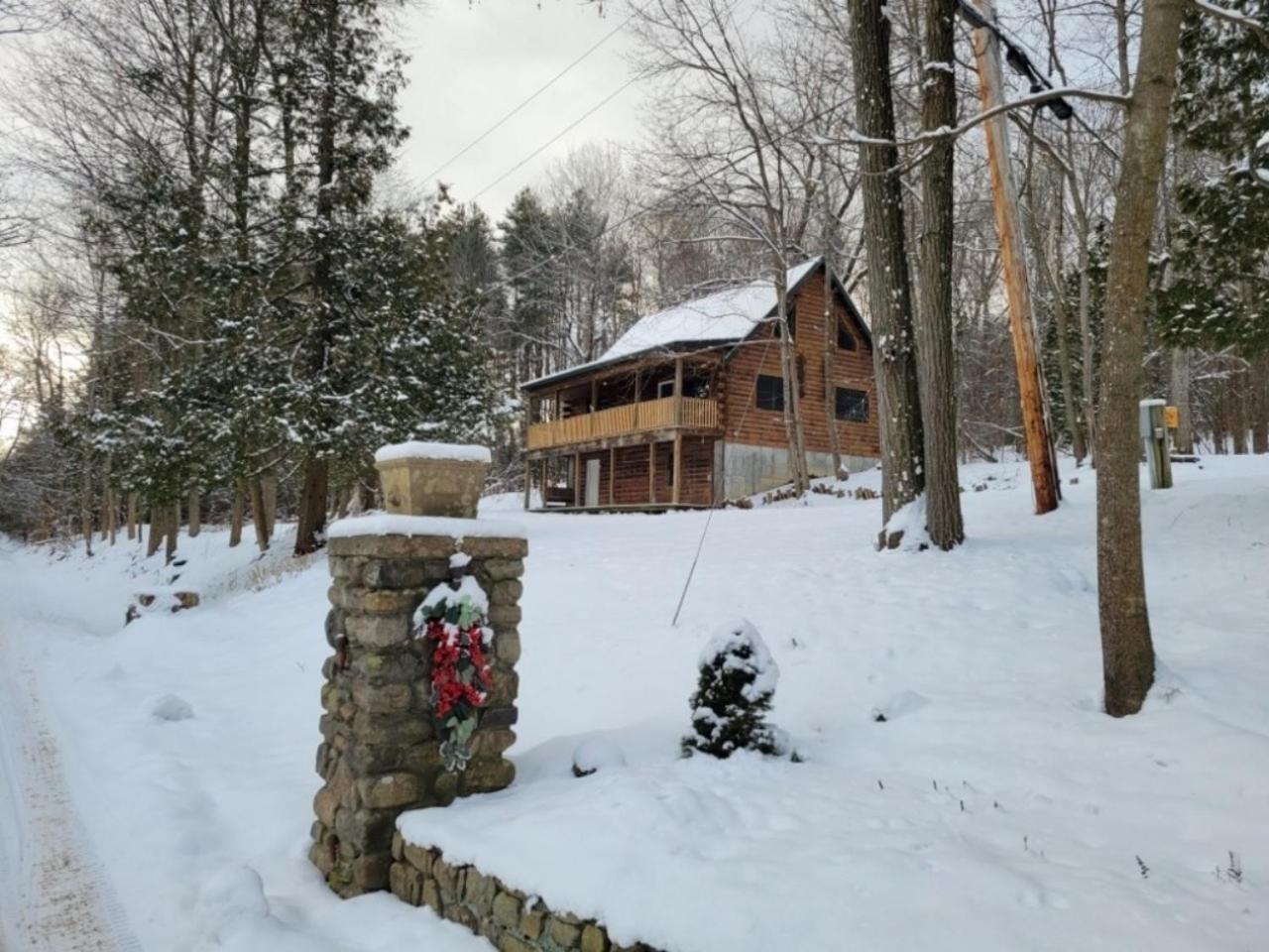 Villa Tranquility And Views Keeseville Exterior foto
